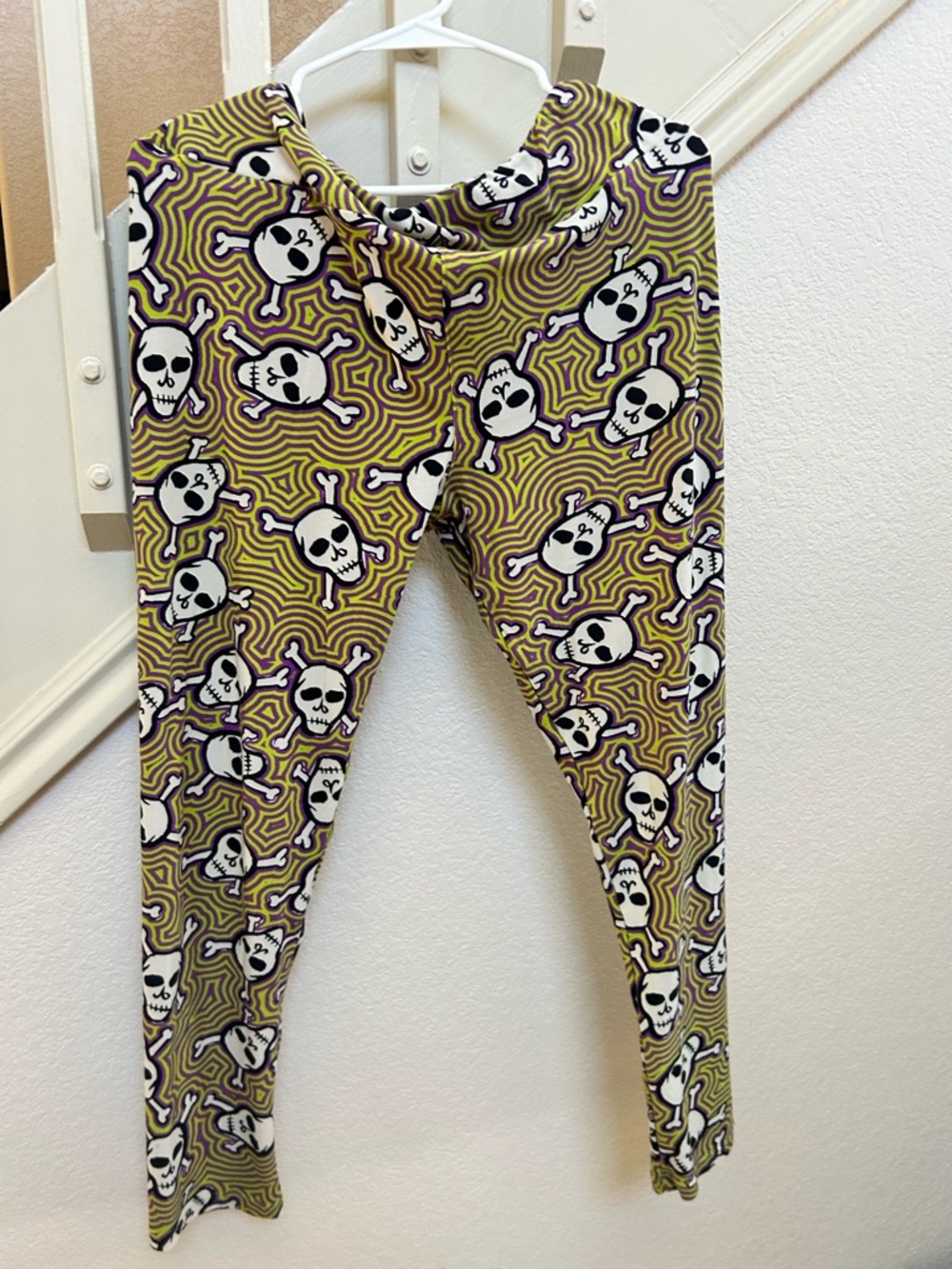 Adult Skull Print Leggings in Green
